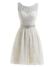 Lavender Short Lace Homecoming Dresses Crystal Beading Sash Wedding Party Dresses Cheap Burgundy Bridesmaid Dresses